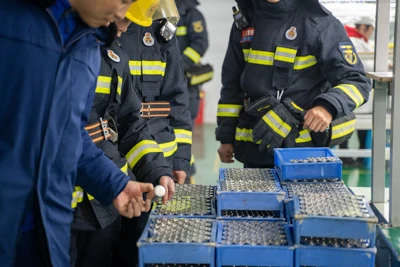Com apagar el foc de la bateria de liti?